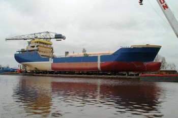 Cargo Control system for two LPG carriers
